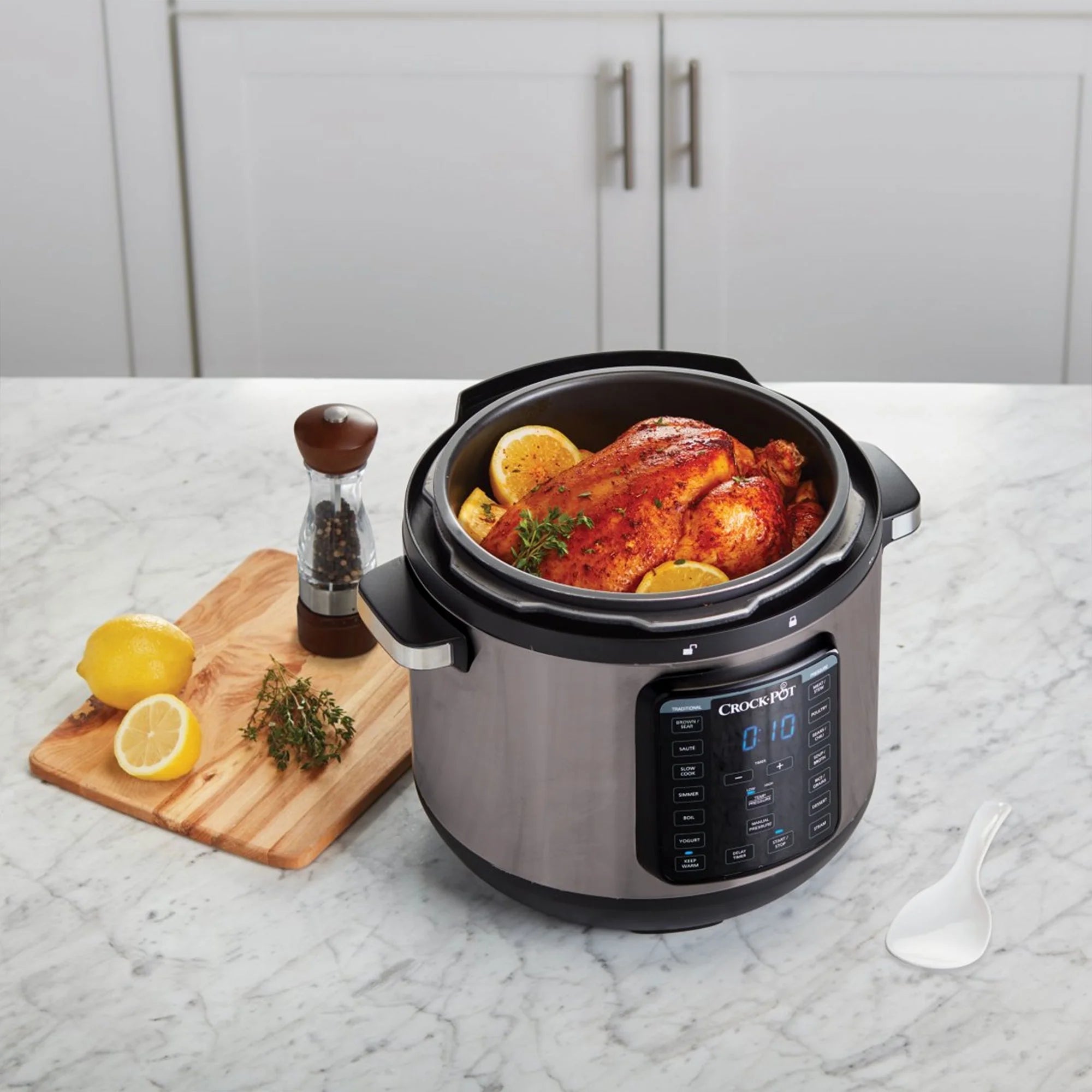 8 Quart 15 Function Crock Multi-Cooker with Lid B28186