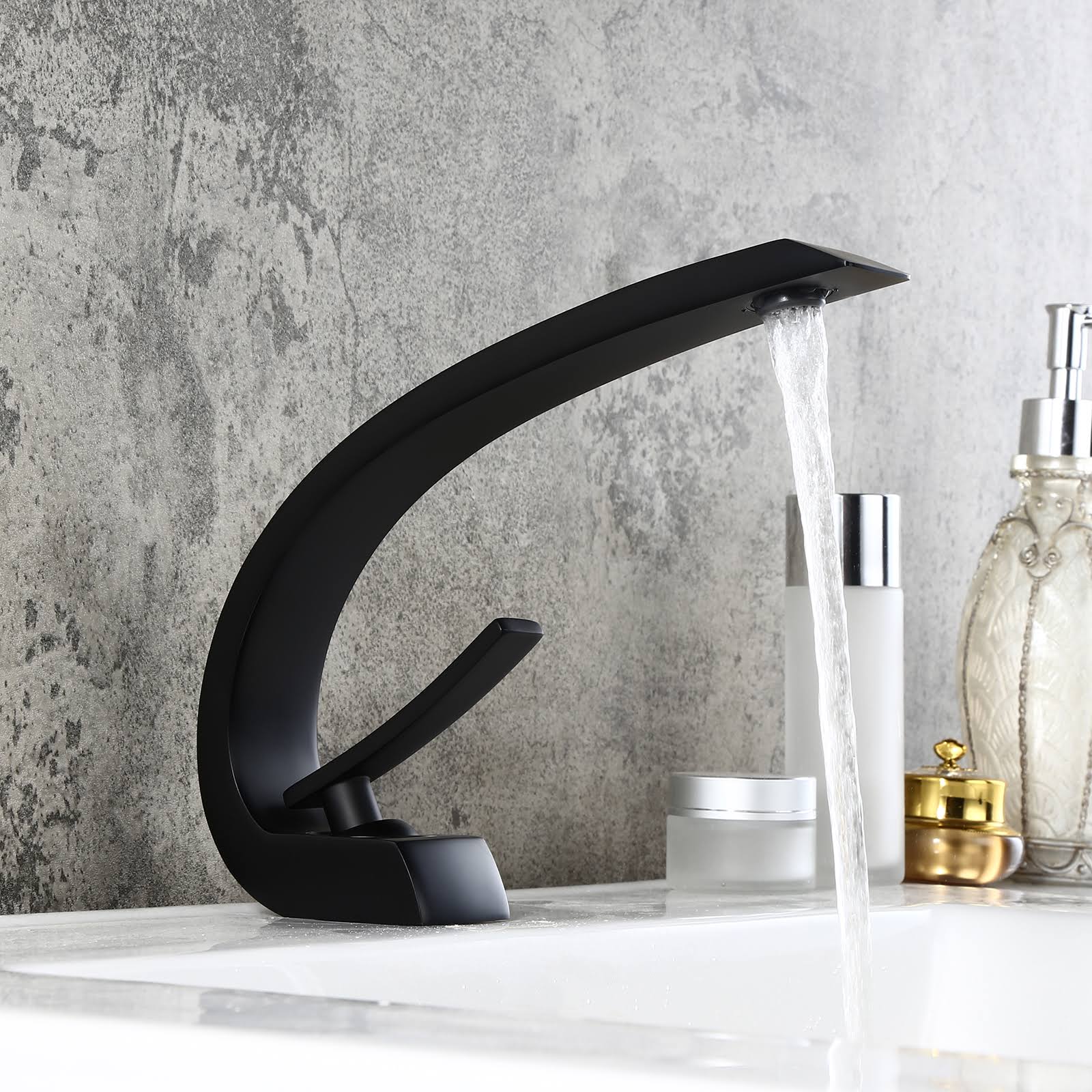 Matte Black 1-Handle Sink Faucet with Pop Up Drain Y70721