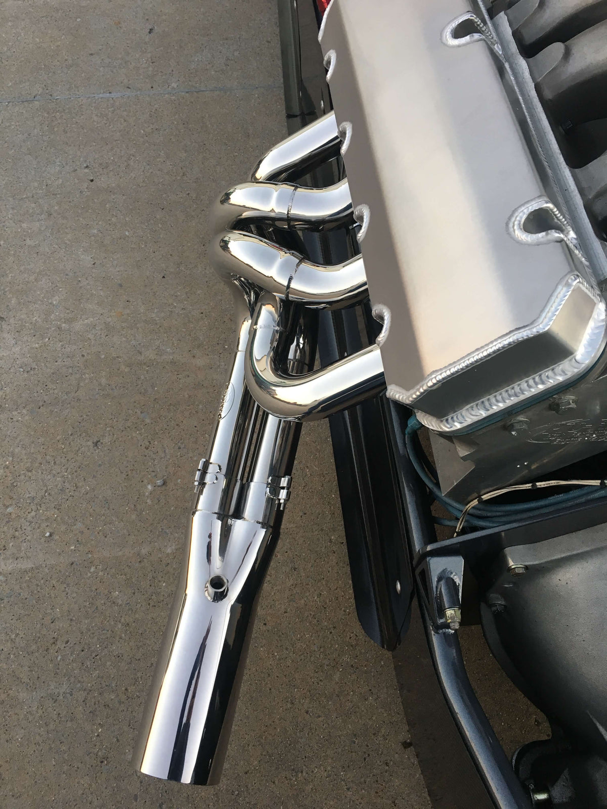 Exhaust Header Q352