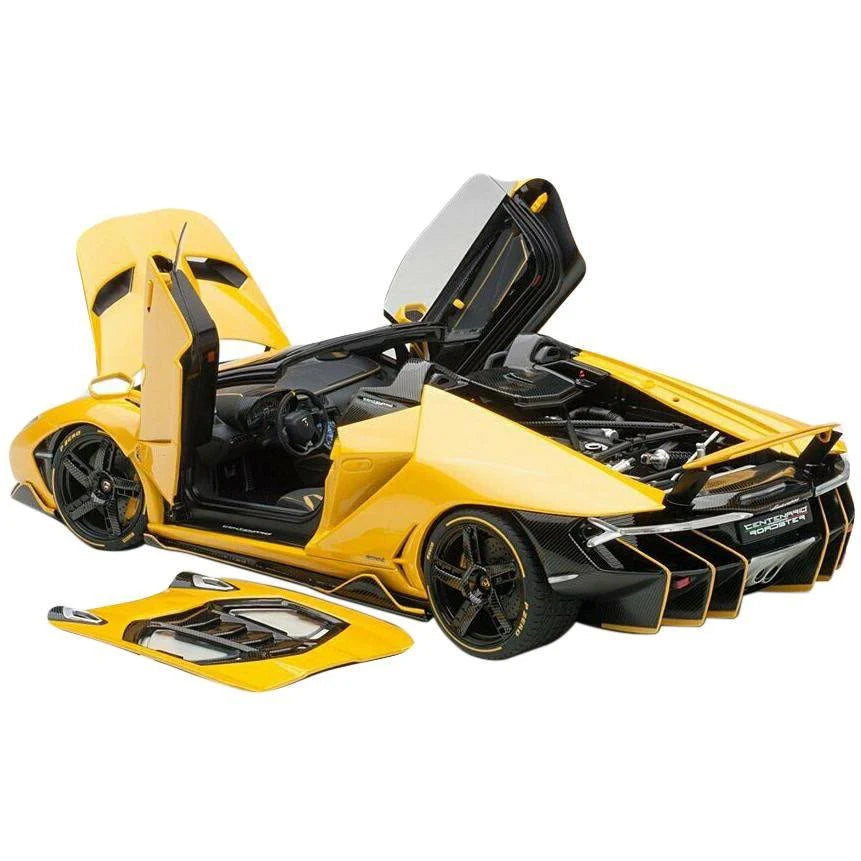1/18 Pearl Yellow Model Car J820