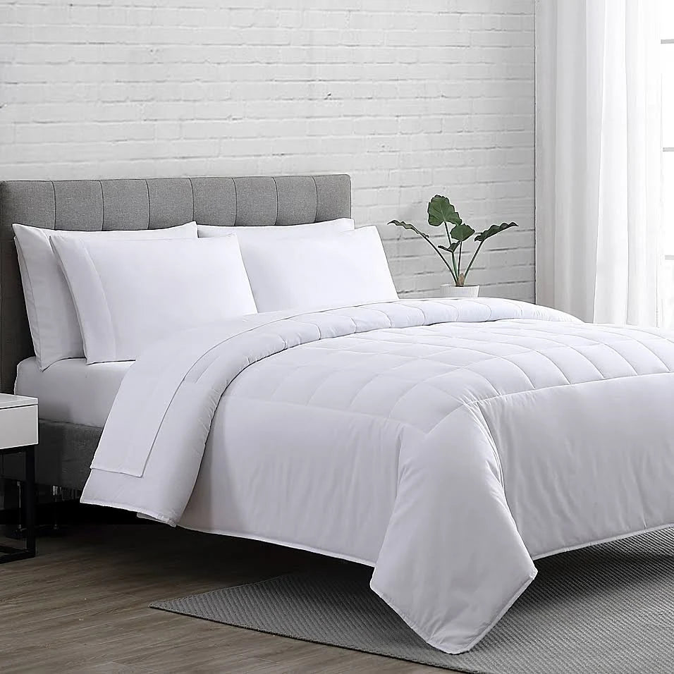 White Quilted 12 lb. Weighted Twin Comforter O564274