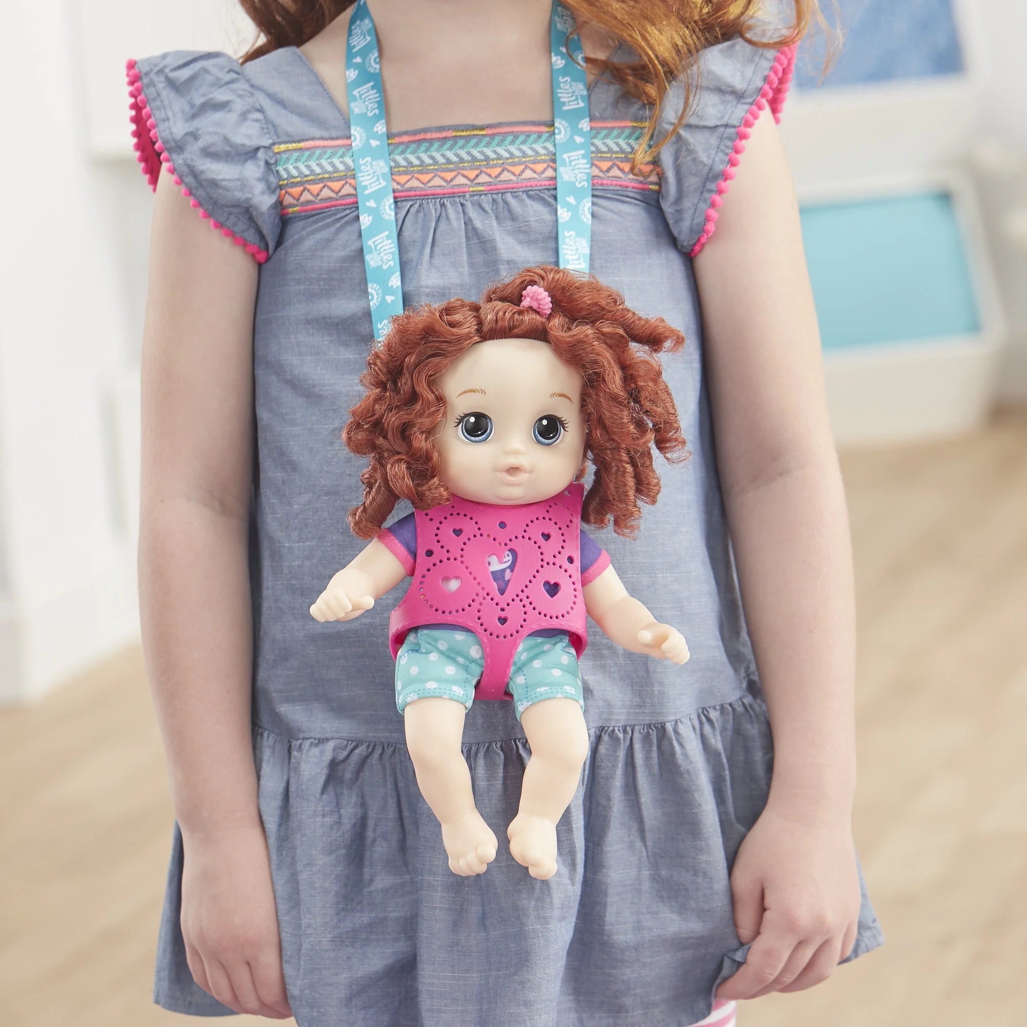 Little Zoe Doll V817
