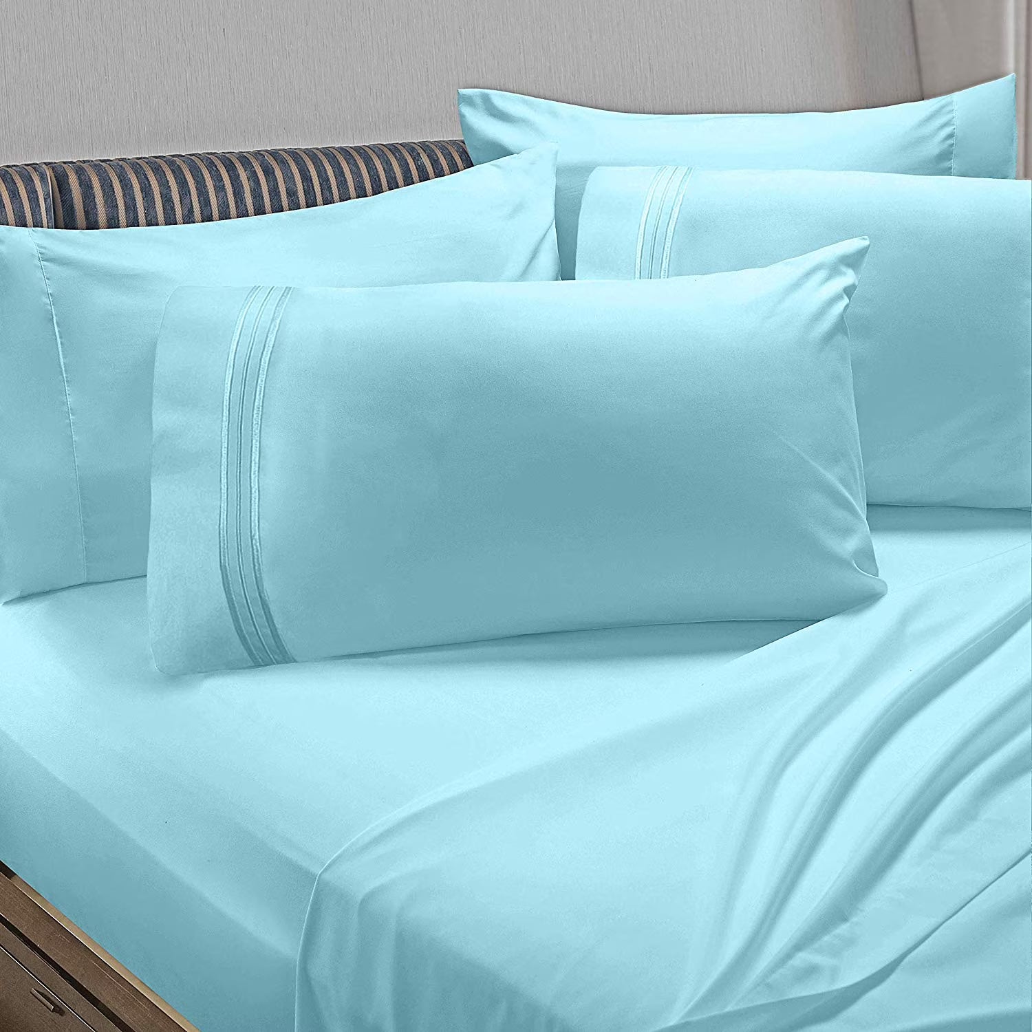 6 Piece California King Microfiber Bed Sheet Set with Extra Pillowcases, Deep Pockets Fitted Sheet, Aqua Light Blue G354