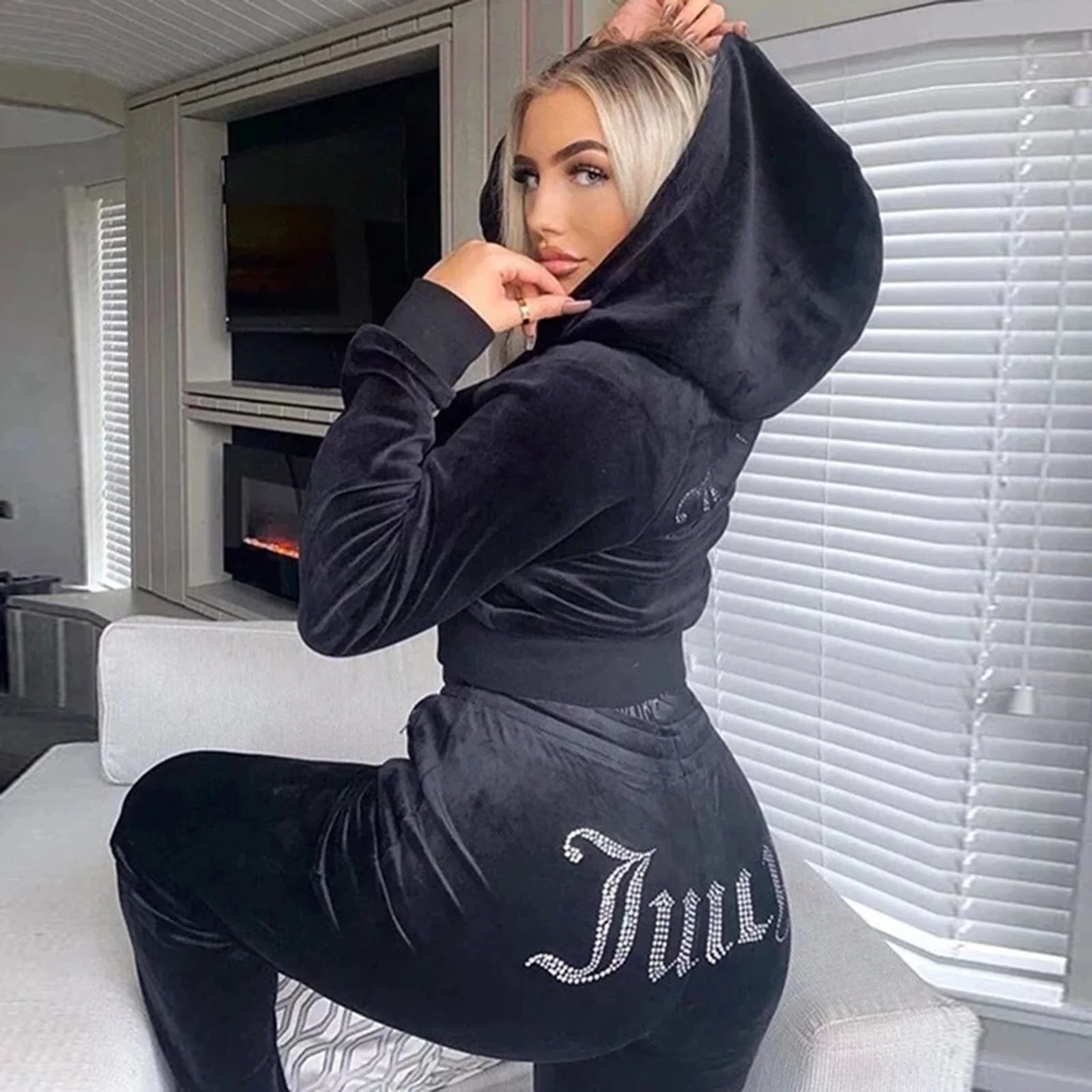 Velour 2-Piece Hoodie Tracksuit Set V4011