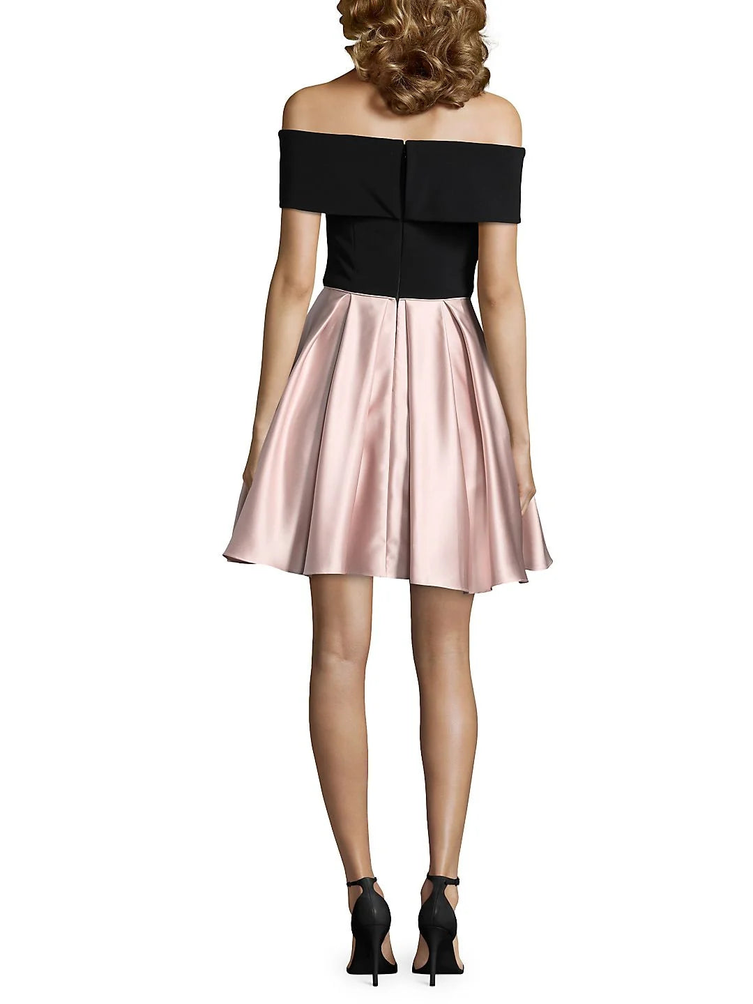 Off-The-Shoulder Fit & Flare Cocktail Dress Black 6 J3225
