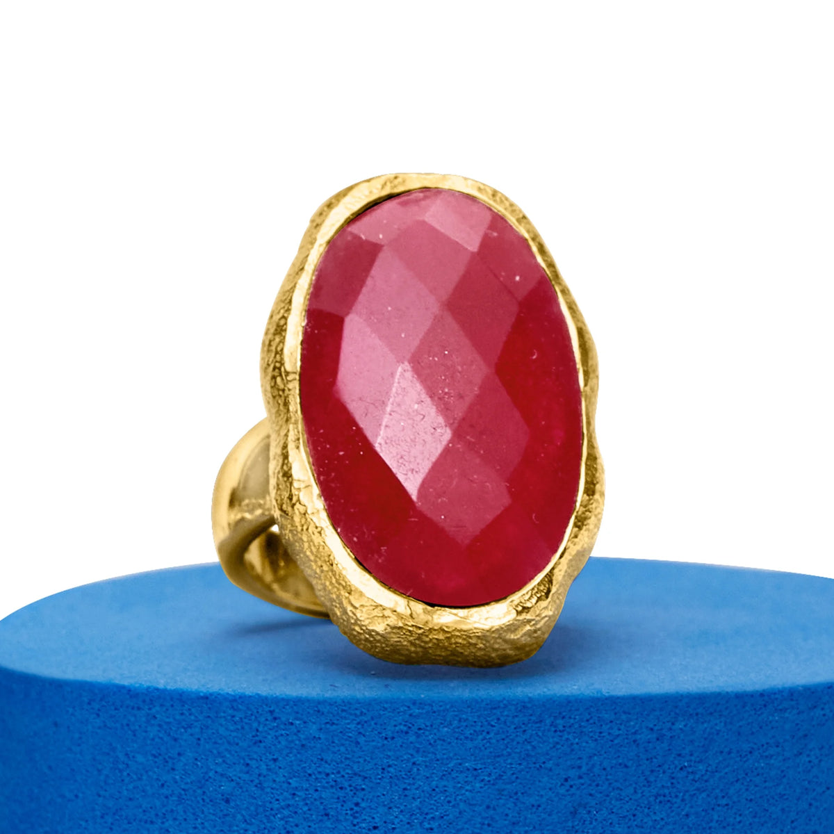 25.00 Carat Pink Quartz Ring in 18kt Gold Over Sterling C47925