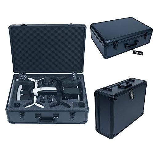 Aluminum Carrying Case with VR Goggles U529560