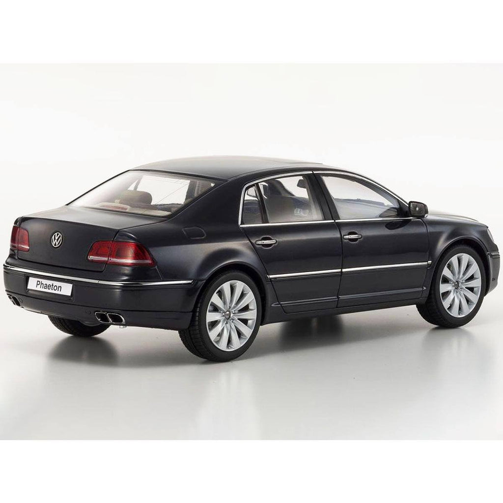 1/18 Diecast Model Car M620