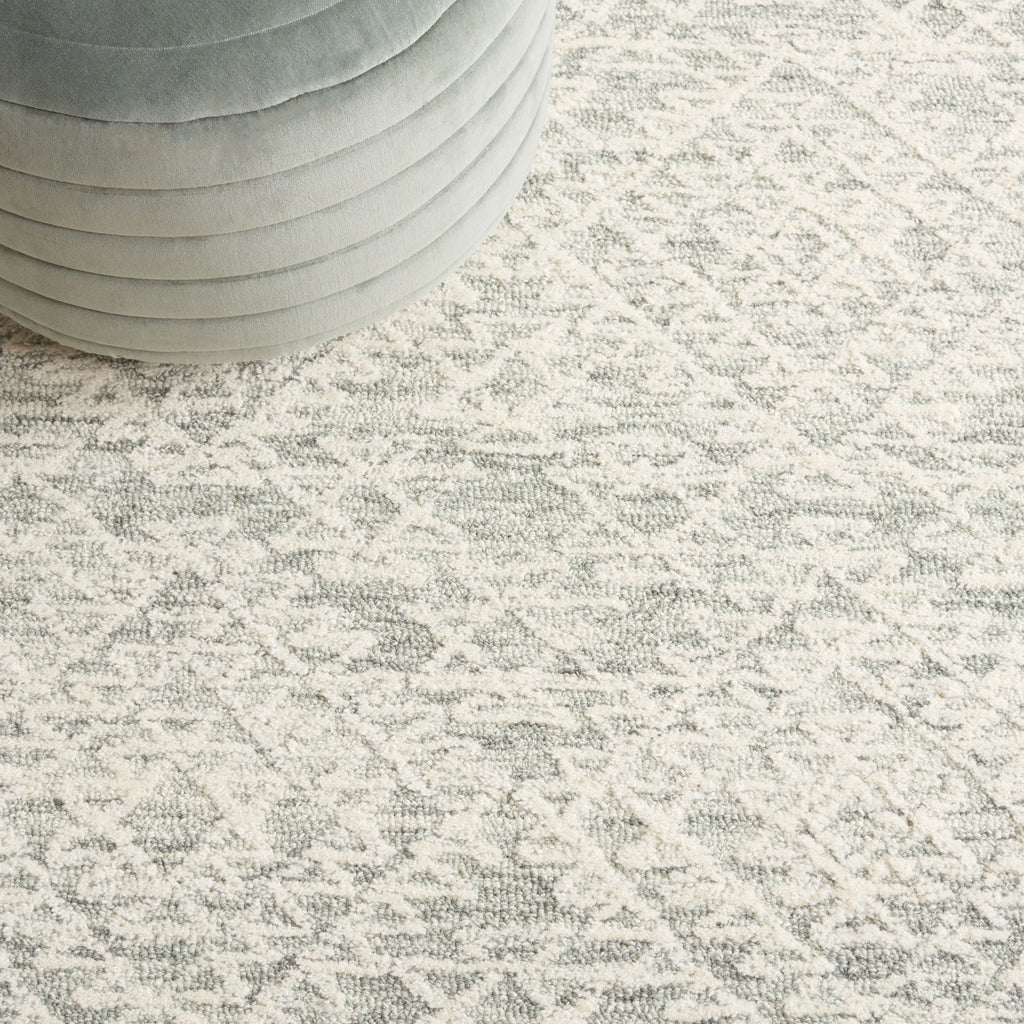 Ivory/Grey Geometric Area Rug, 5' x 8' X545931