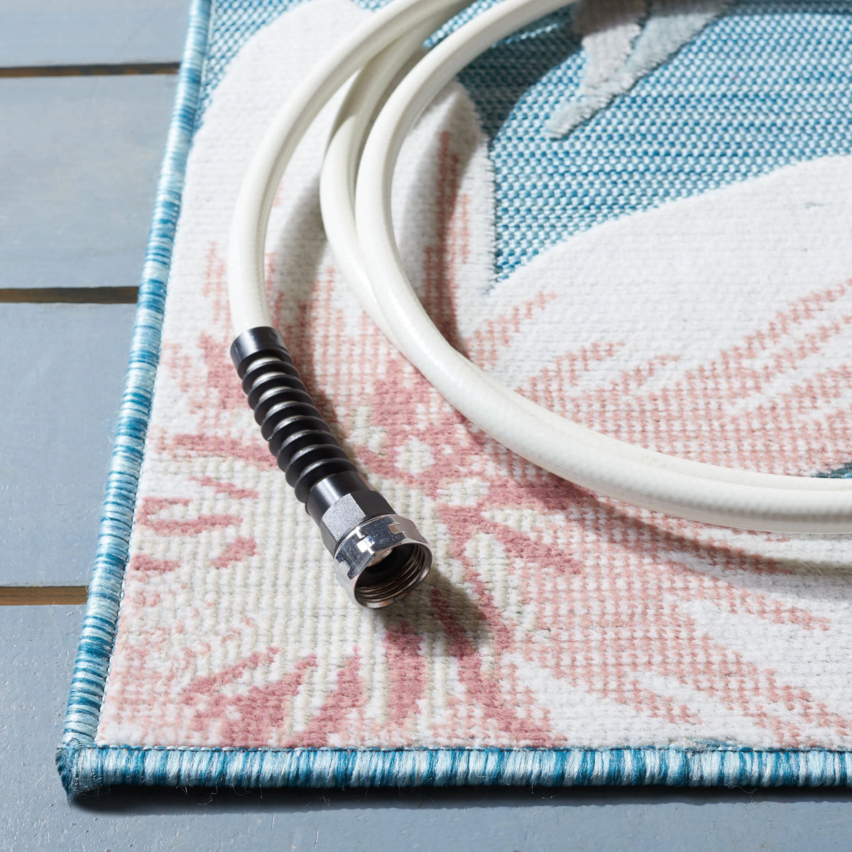 Aqua/Rust Indoor/Outdoor Area Rug, 8' x 10' M936