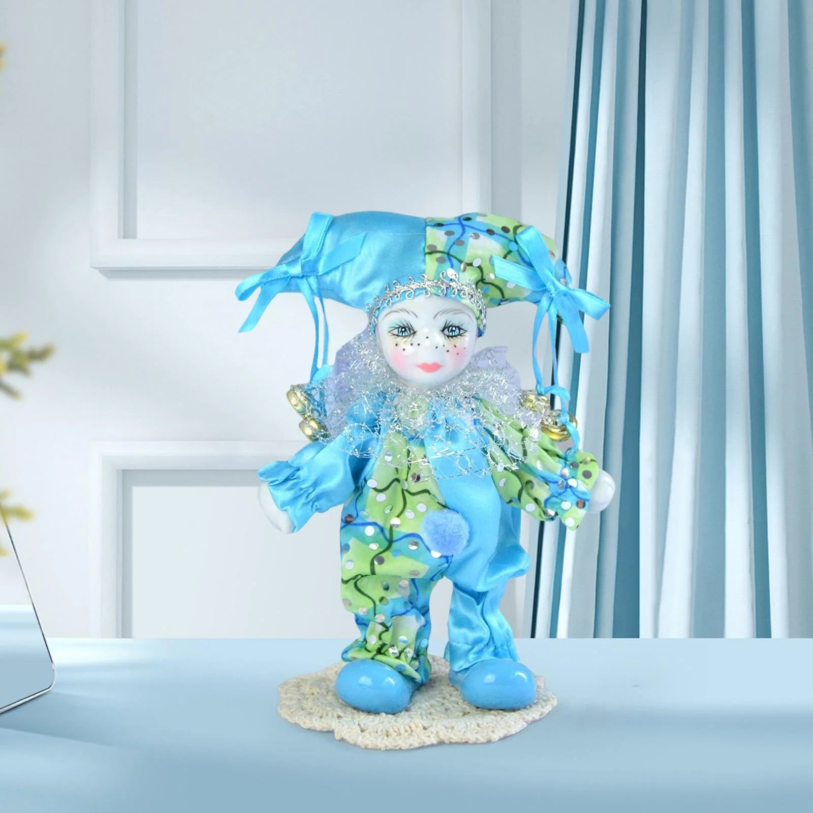 Porcelain Doll Figurine U45491