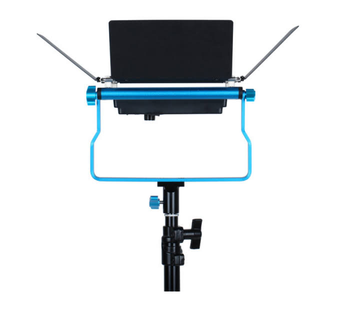 LED500 Bi-Color 3-Light Kit with Hard Case Q1034
